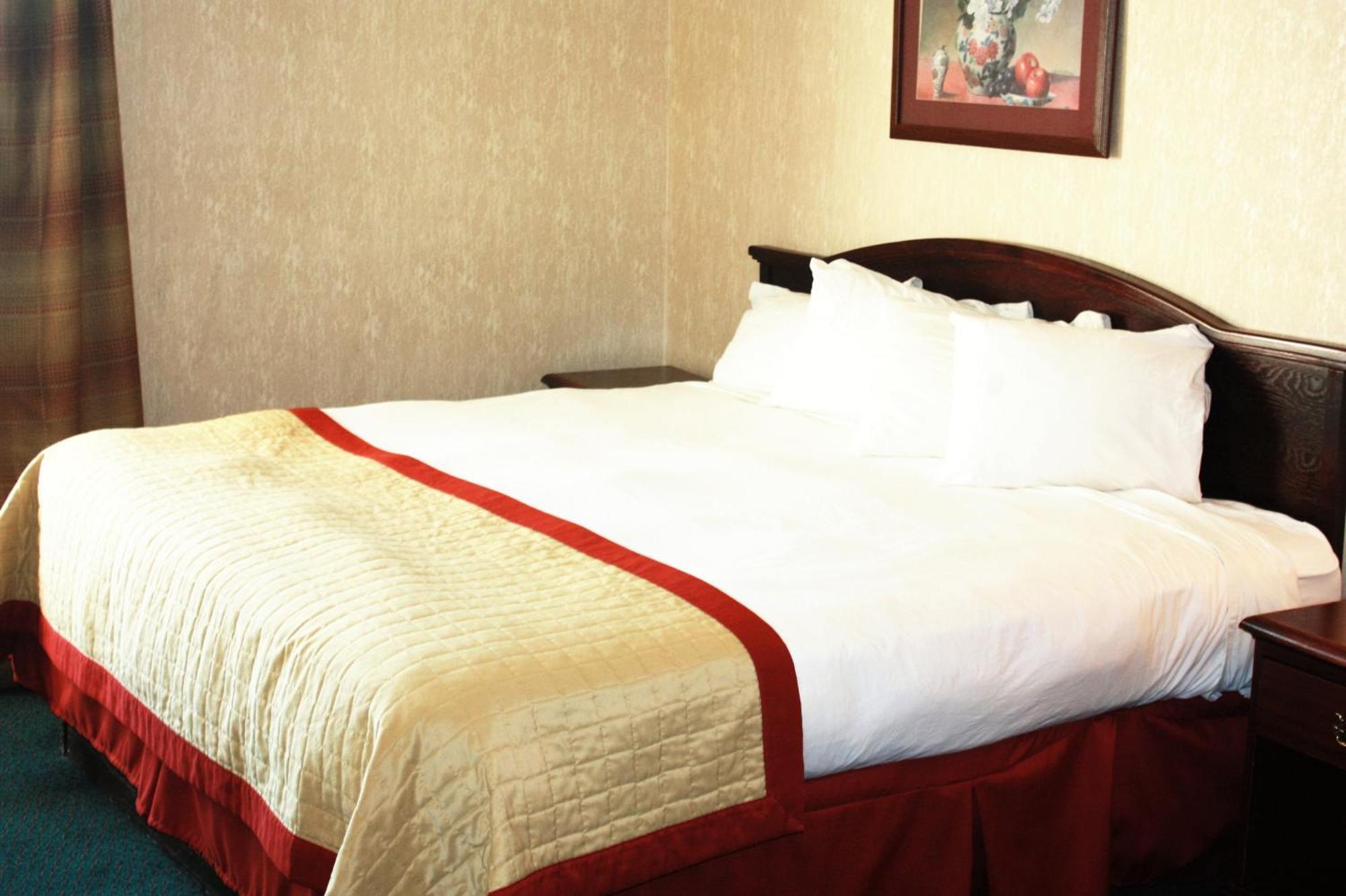 Baymont By Wyndham Jonesboro Otel Oda fotoğraf