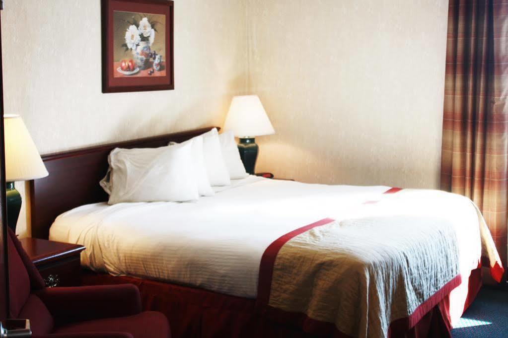 Baymont By Wyndham Jonesboro Otel Dış mekan fotoğraf
